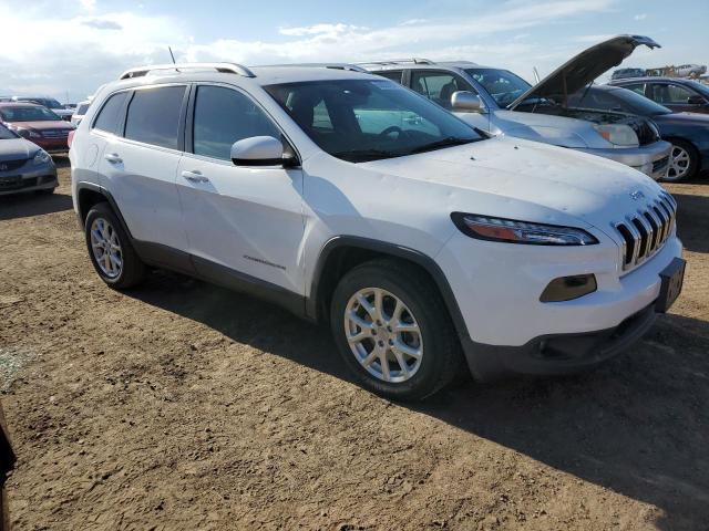 1C4PJLCB9HW558626 Jeep Cherokee Latitude