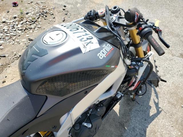 2018 APRILIA MOTORCYCLE ZD4KEU000JS001242