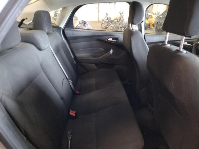 1FADP3F21JL240798 Ford FOCUS SE
