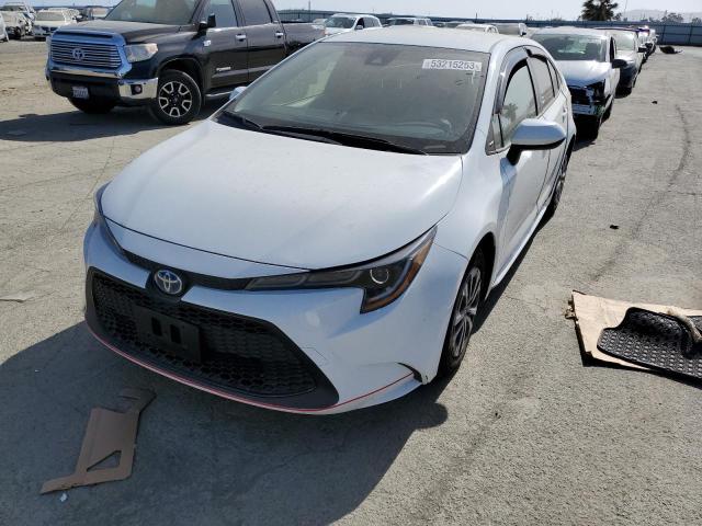 Toyota COROLLA LE 2022 JTDEAMDE5N3000856 Image 1