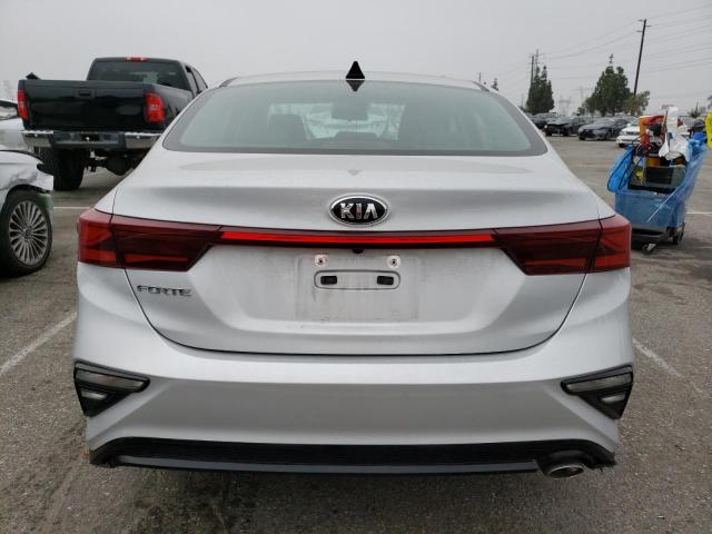 3KPF24AD5ME357538 KIA FORTE FE