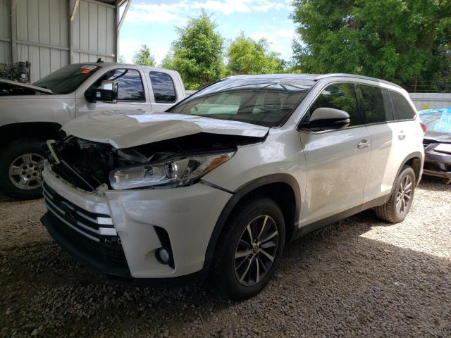 Salvage cars for sale from Copart Midway, FL: 2019 Toyota Highlander SE