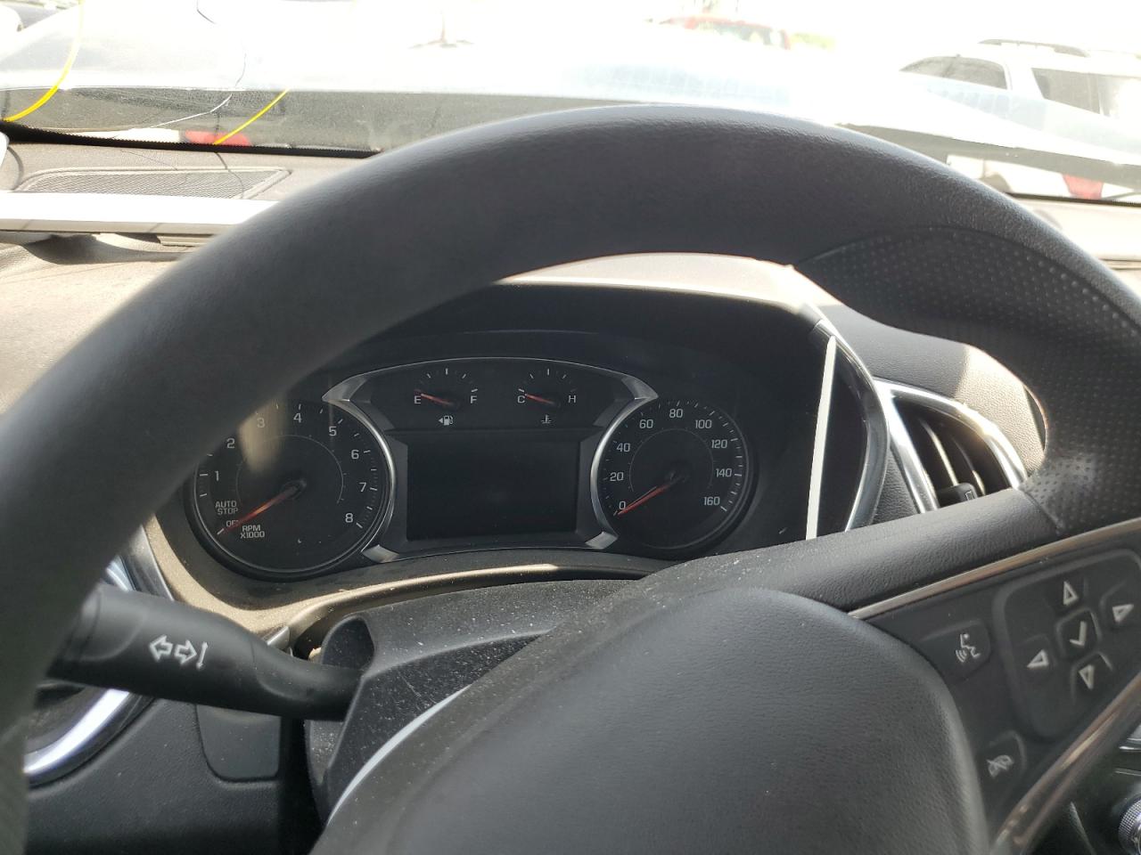 VIN: 2GNAXKEV0K6142060 2019 CHEVROLET EQUINOX