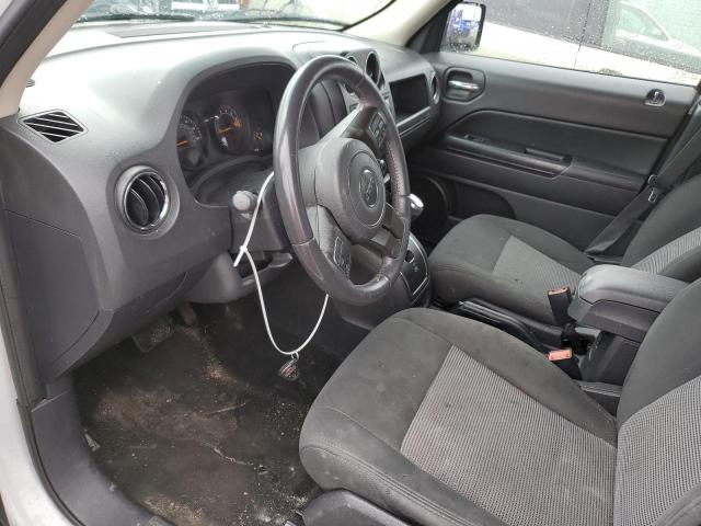 1C4NJRFB3GD501189 Jeep Patriot Latitude