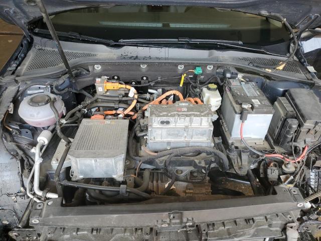 2017 VOLKSWAGEN E-GOLF SE - WVWKR7AU1HW953530