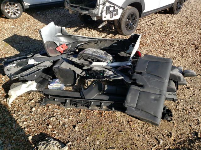 2022 HONDA PILOT TRAI 5FNYF6H83NB099985