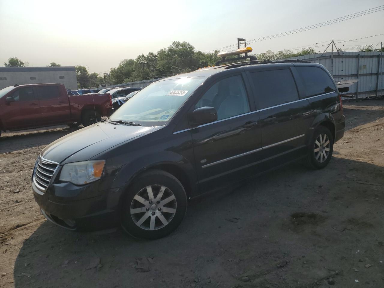 Lot #2112338015 2009 CHRYSLER TOWN & COU