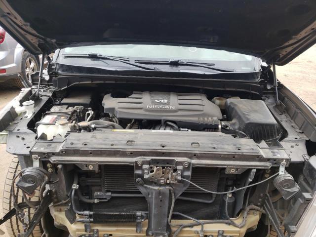 1N6AA1E54HN572230 Nissan TITAN SV