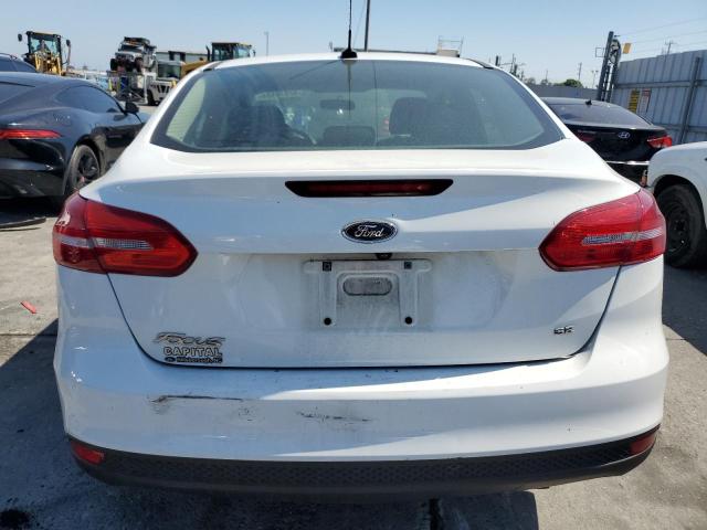 1FADP3F22JL207874 Ford FOCUS SE