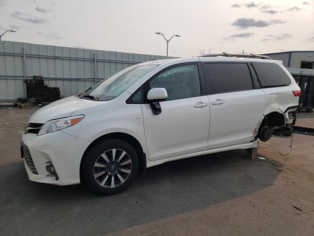 2019 Toyota Sienna XLE