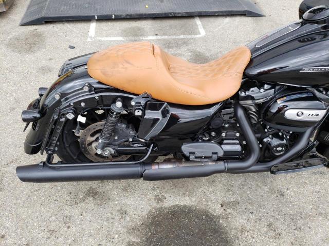 2018 HARLEY-DAVIDSON FLTRXS ROA - 1HD1KTC13JB678976