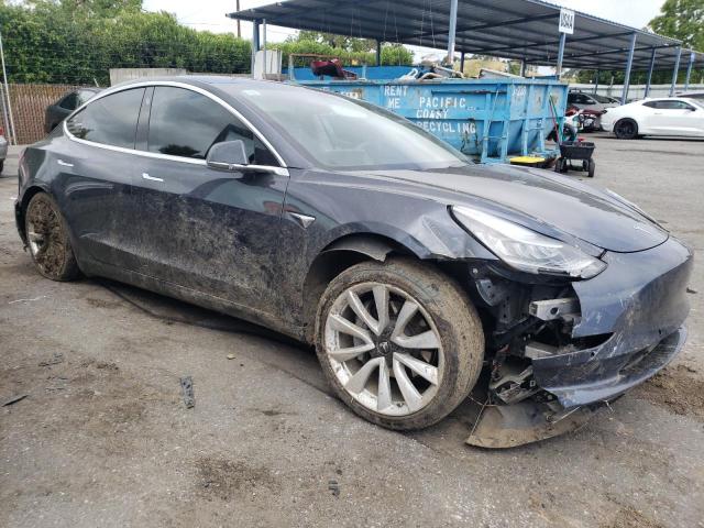 5YJ3E1EA6HF001236 Tesla MODEL 3