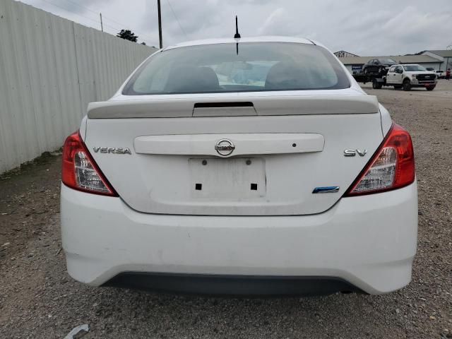 3N1CN7AP5FL806143 Nissan VERSA S