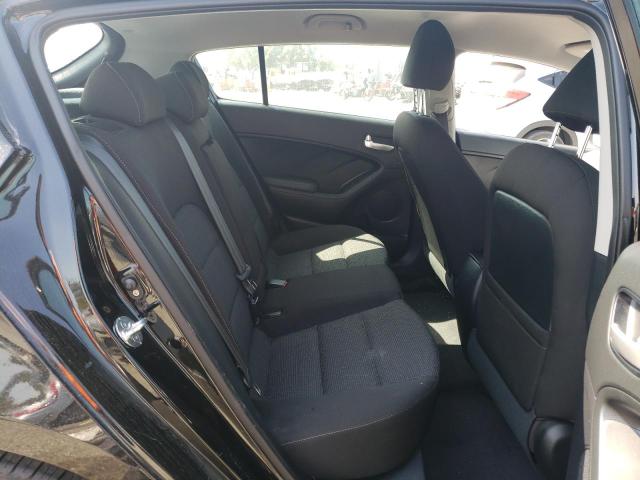 KNAFK5A85H5730553 KIA FORTE LX
