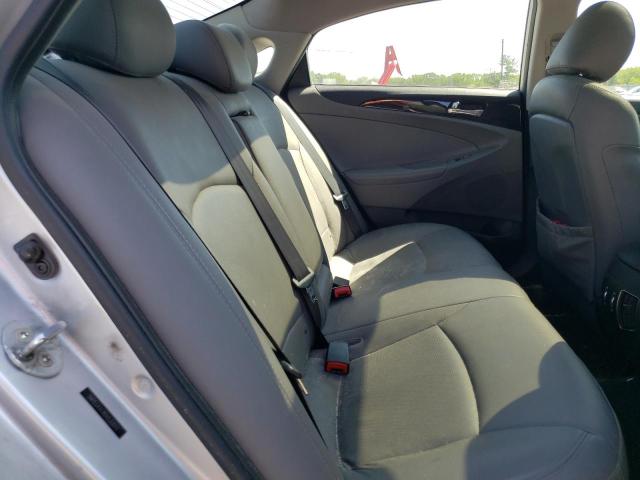 VIN: 5NPEC4AC8DH533512 Auction: COPART Lot: 53874123 Location: NJ - TRENTON 5NPEC4AC8DH533512 HYUNDAI SONATA 2013 SILVER Photo 10