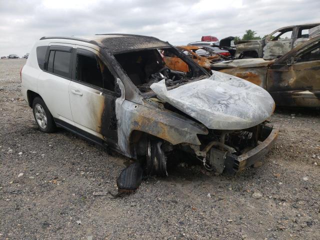 1C4NJCBA8HD132129 Jeep Compass Sport