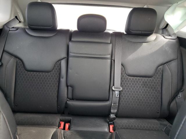 3C4NJDBB1JT103392 Jeep Compass Latitude