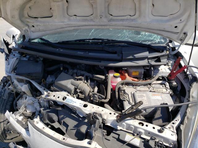 JTDKDTB32F1579744 Toyota PRIUS C