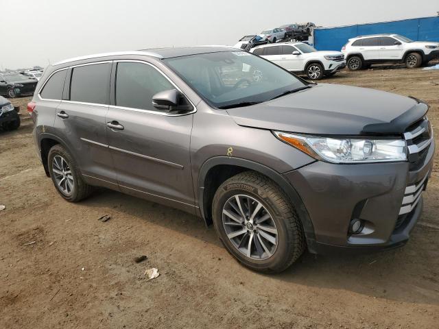 5TDJZRFHXJS851989 Toyota Highlander Se