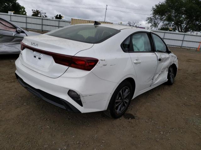 3KPF24AD1PE617826 KIA FORTE LX