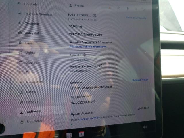 5YJ3E1EA6HF001236 Tesla MODEL 3