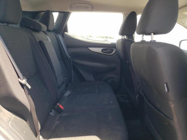 JN1BJ1CP0JW193207 Nissan Rogue Sport S