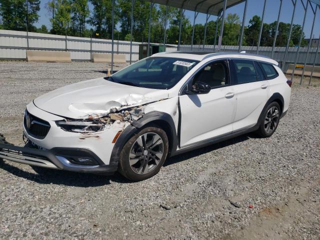 2018 Buick Regal TourX Essence