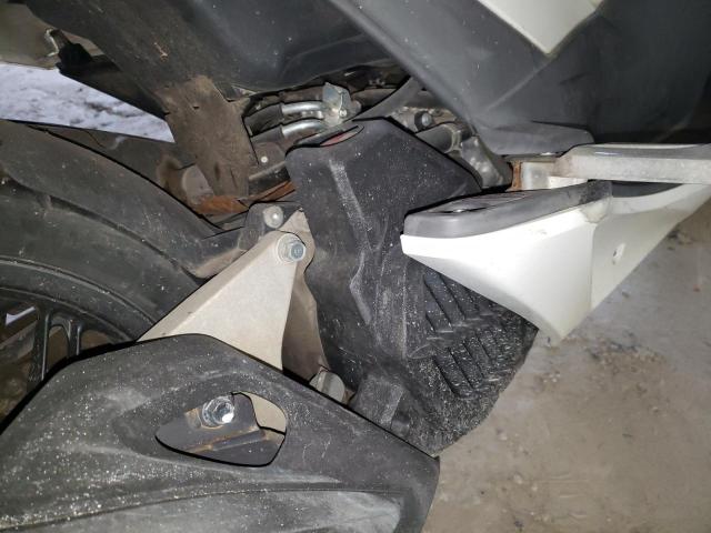 2015 HONDA PCX 150 RLHKF1808FY002770