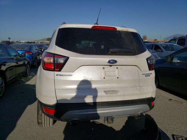 1FMCU0J99HUD77313 Ford Escape Titanium