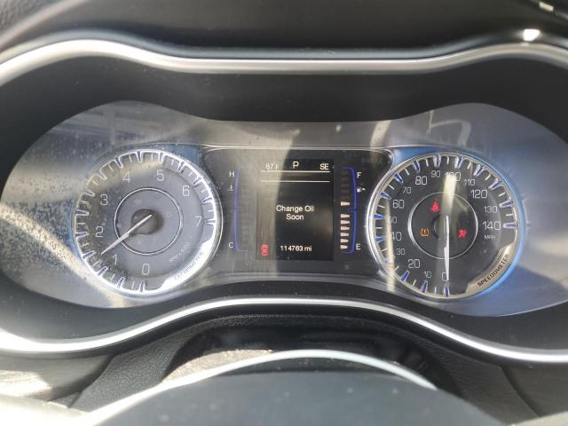 1C3CCCFB9FN669608 Chrysler 200 LX