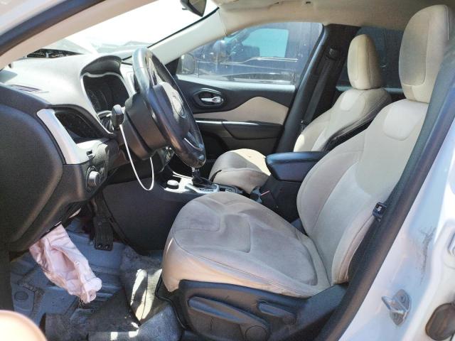 1C4PJMAB3FW545697 Jeep Cherokee Sport