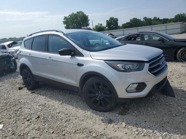 1FMCU0GD7HUC23646 | 2017 Ford escape se