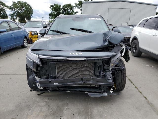 KNDEU2AA8P7400144 KIA SELTOS S