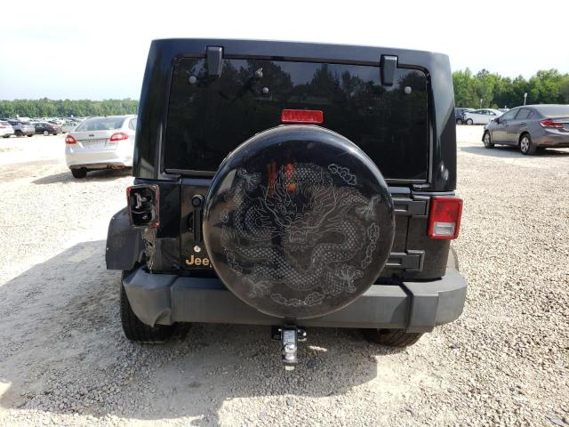 1C4BJWEG4EL199591 Jeep Wrangler Unlimited Sahara