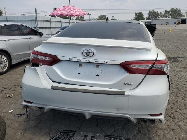 4T1BZ1HK1JU013808 Toyota CAMRY XSE