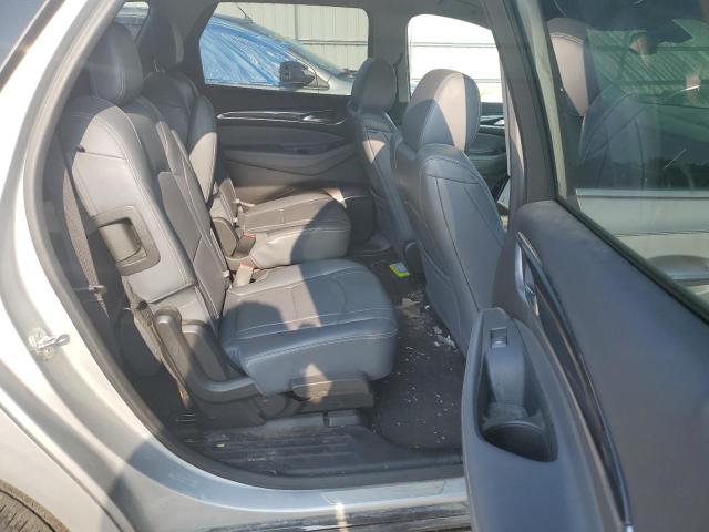 5GAERBKW8JJ120263 Buick Enclave Essence