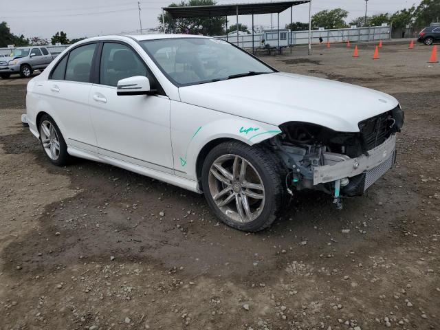 WDDGF4HB6EA932690 Mercedes-Benz C 250