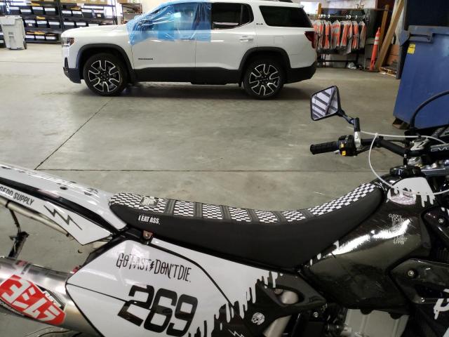 2021 SUZUKI DR-Z400 SM - JS1SK44A3M7100193
