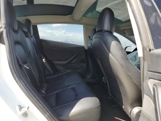5YJ3E1EA2JF049323 Tesla MODEL 3