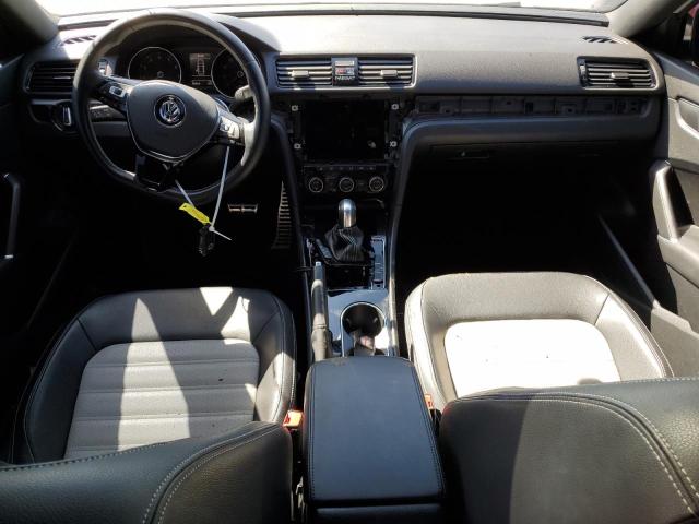 2018 VOLKSWAGEN PASSAT GT - 1VWJM7A38JC040799