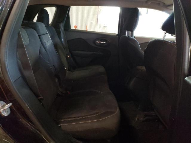 1C4PJMCS4FW583565 Jeep Cherokee Latitude