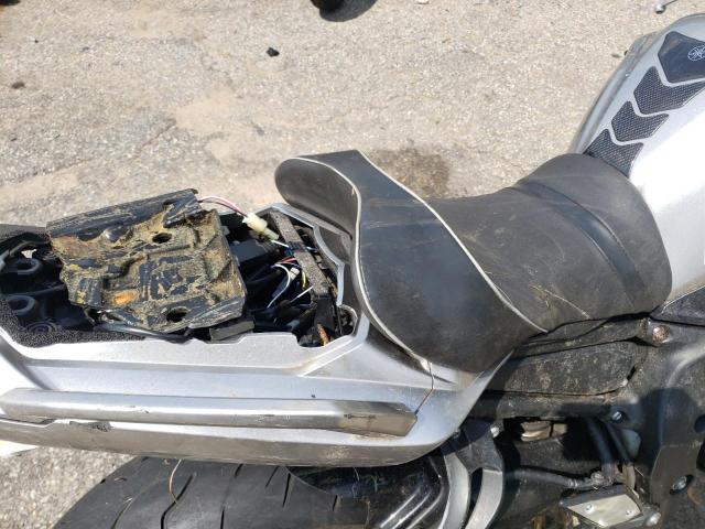 2011 YAMAHA FZ1 S JYARN17E6BA008225
