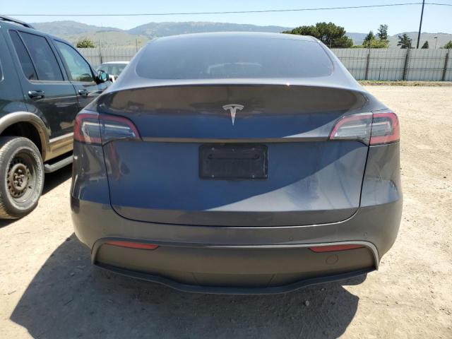 7SAYGDEE4NF341049 Tesla Model Y