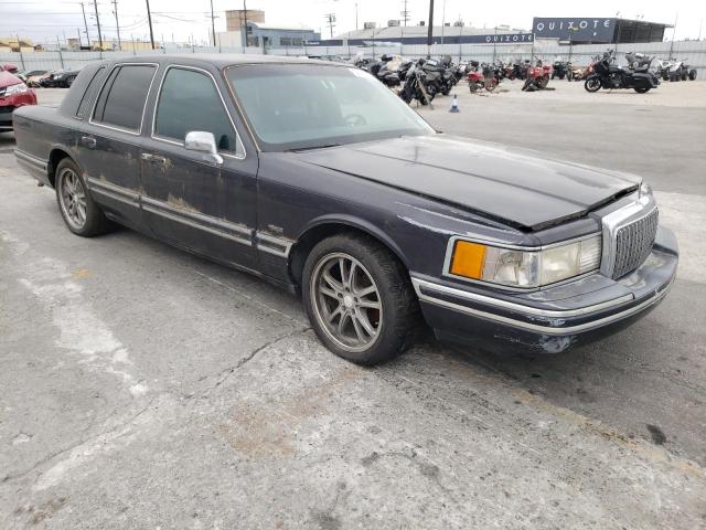 Salvage cars for sale at Sun Valley, CA auction: 1994 Lincoln Town Car Signature