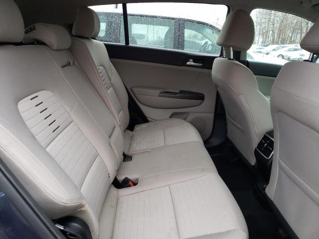 KNDPMCAC9L7747394 KIA Sportage Lx