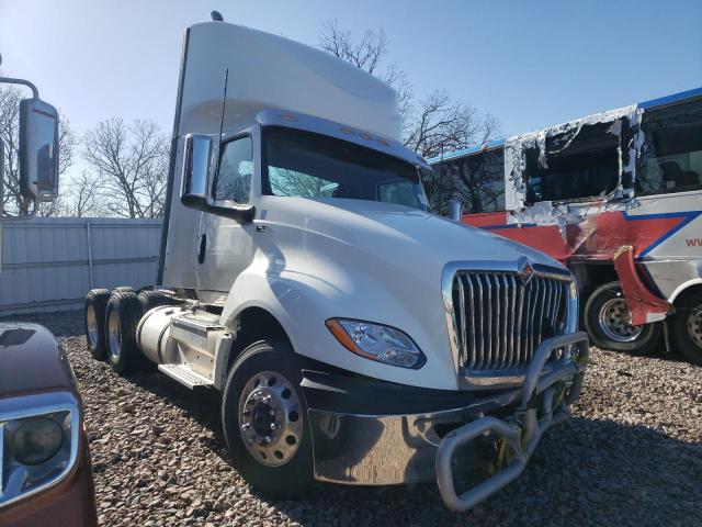 Vehiculos salvage en venta de Copart Avon, MN: 2022 International LT625