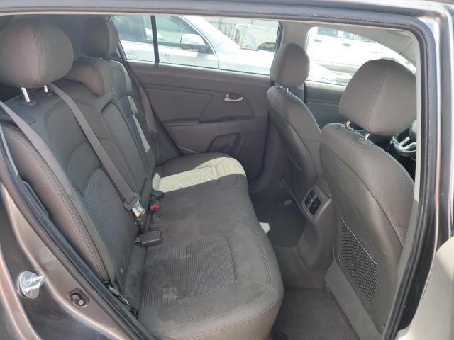 KNDPB3AC9F7721016 KIA Sportage Lx