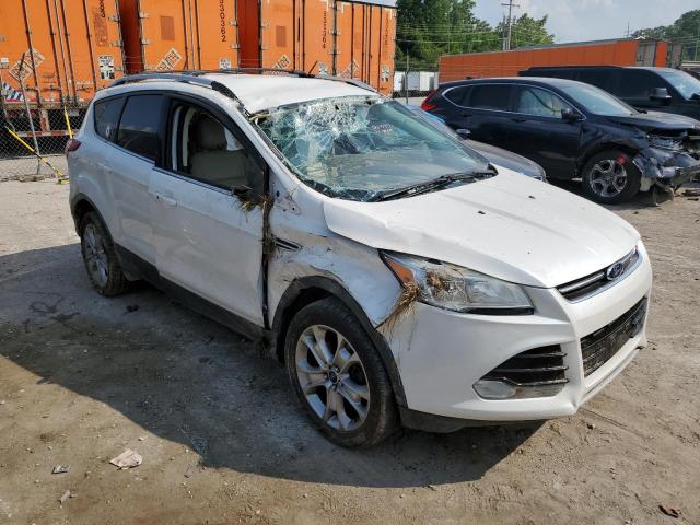1FMCU9JXXFUA78431 Ford Escape Titanium