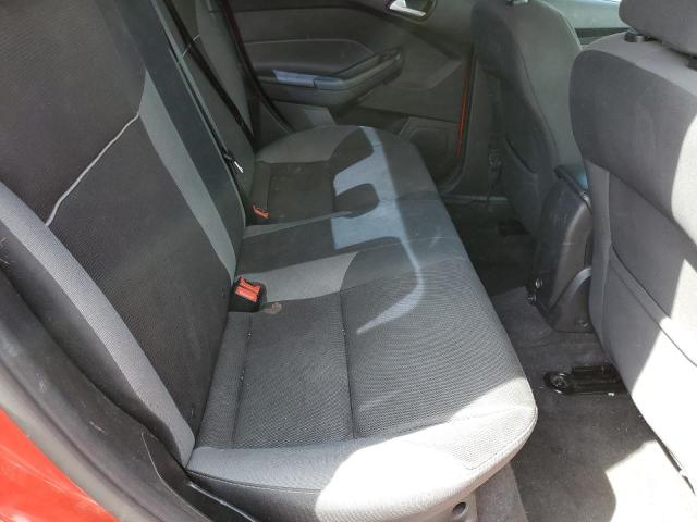 1FADP3F23EL325180 Ford FOCUS SE