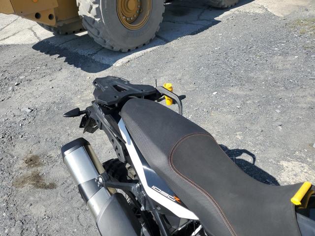 2018 KTM 1090 ADVEN - VBKV49401JM988875